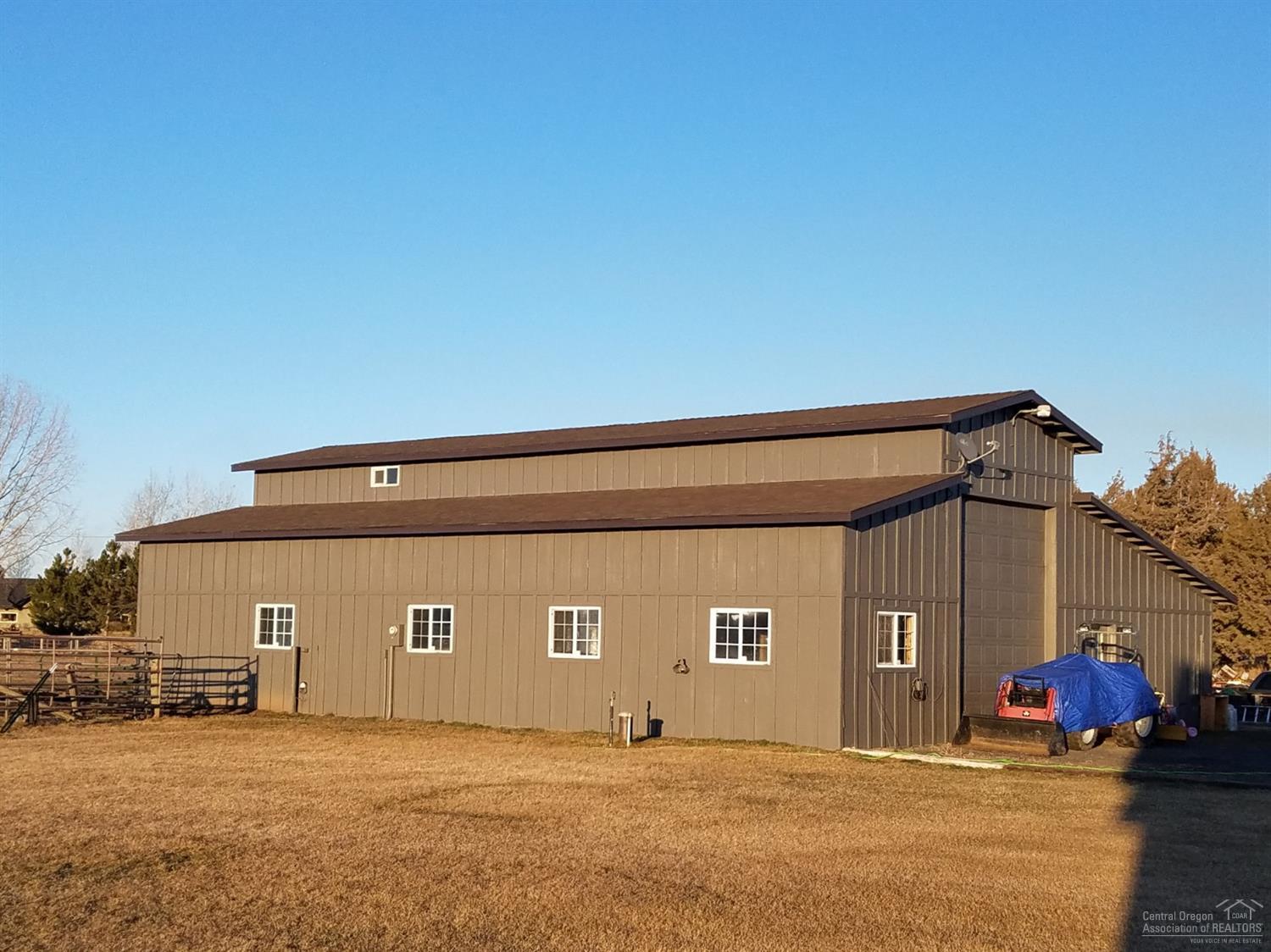 Desert Sand Arabian - Residential