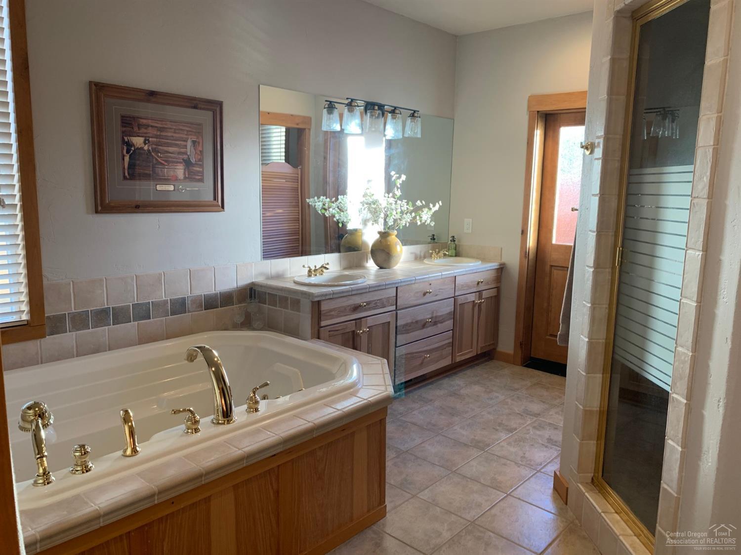 Desert Sand Arabian - Residential