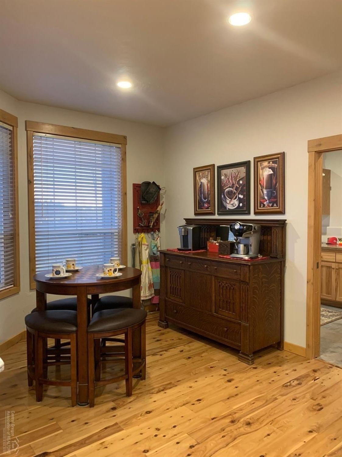 Desert Sand Arabian - Residential