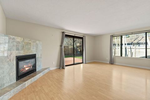 Tiny photo for 2843 NE Lotno Drive, Bend, OR 97701 (MLS # 220212020)