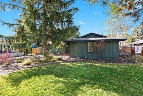 Tiny photo for 2843 NE Lotno Drive, Bend, OR 97701 (MLS # 220212020)