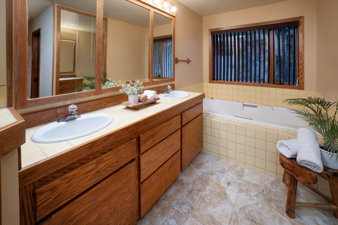 Fairway Crest Village - Residential