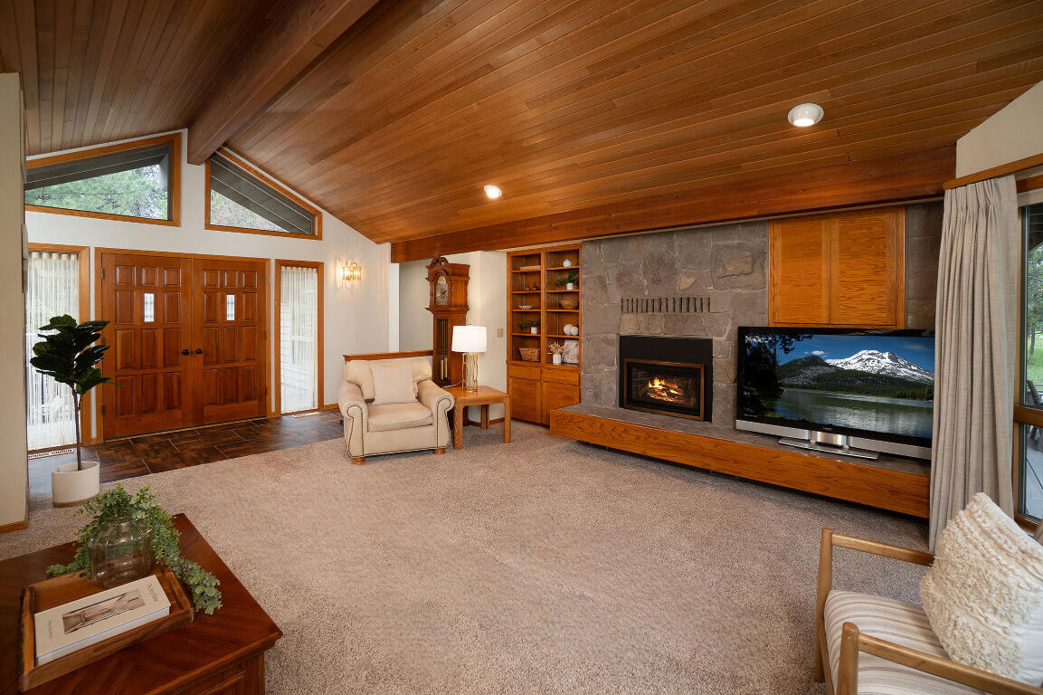 Fairway Crest Village - Residential