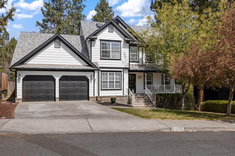 Photo of 1736 SE Ironwood Court, Bend, OR 97702 (MLS # 220220564)
