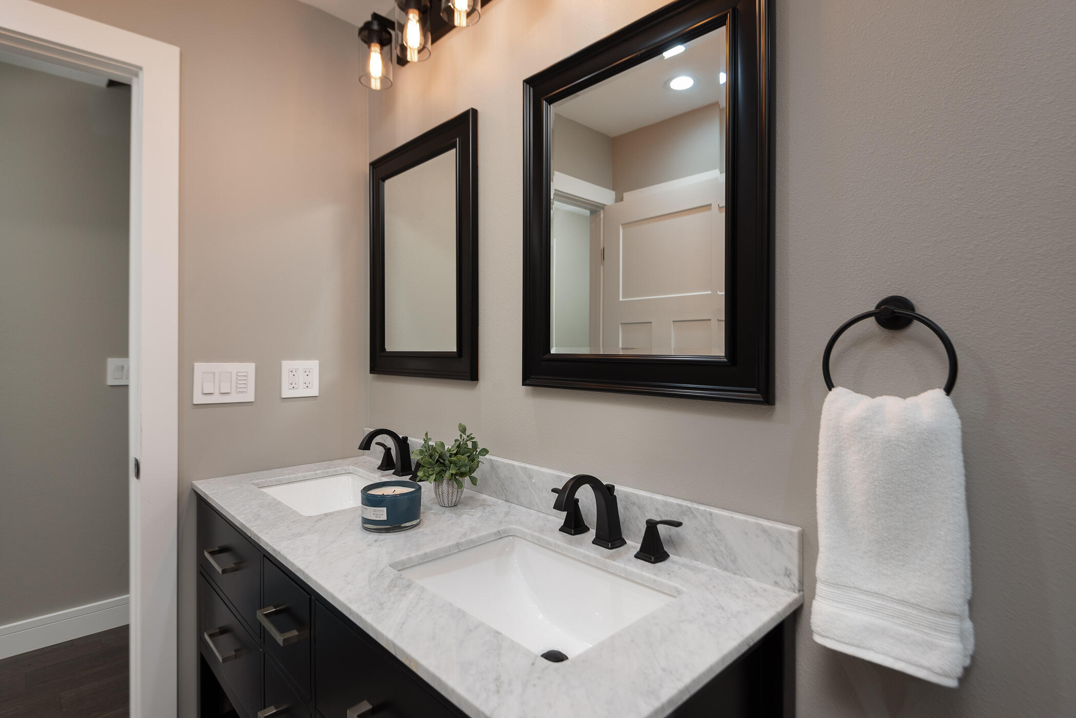 Drrh Trs - Residential