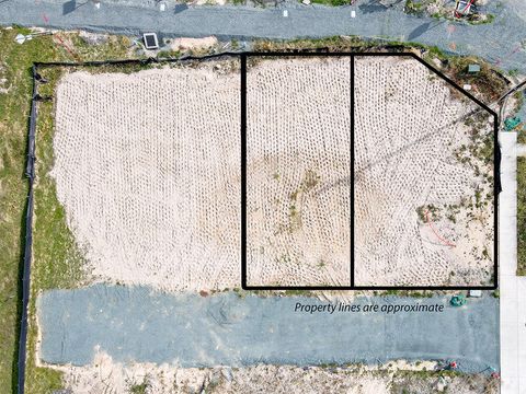 Tiny photo for 2708 Denton Trail, Grants Pass, OR 97527 (MLS # 220212190)