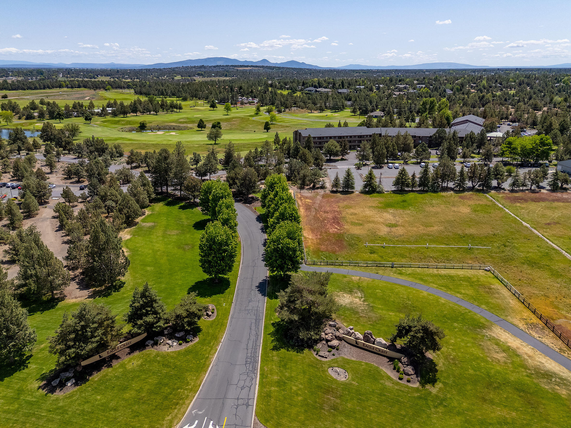 Eagle Crest - Residential