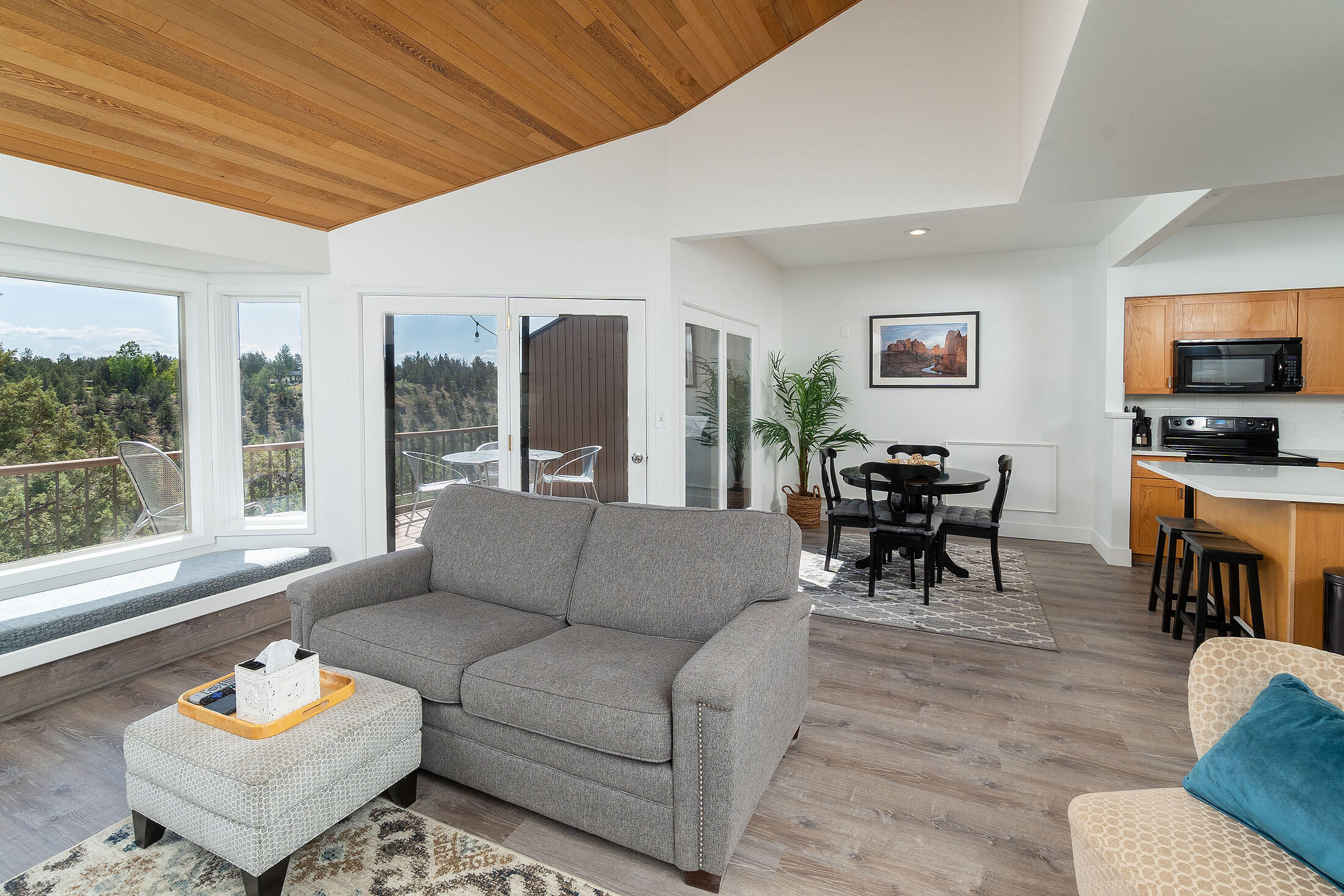 Eagle Crest - Residential