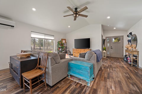 Tiny photo for 16213 5th Street, La Pine, OR 97739 (MLS # 220227428)