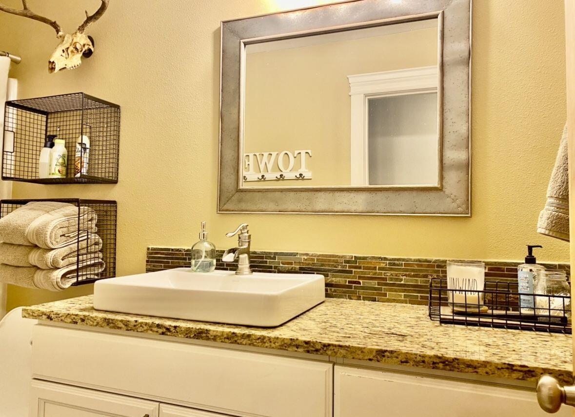 Ponderosa Pines - Residential