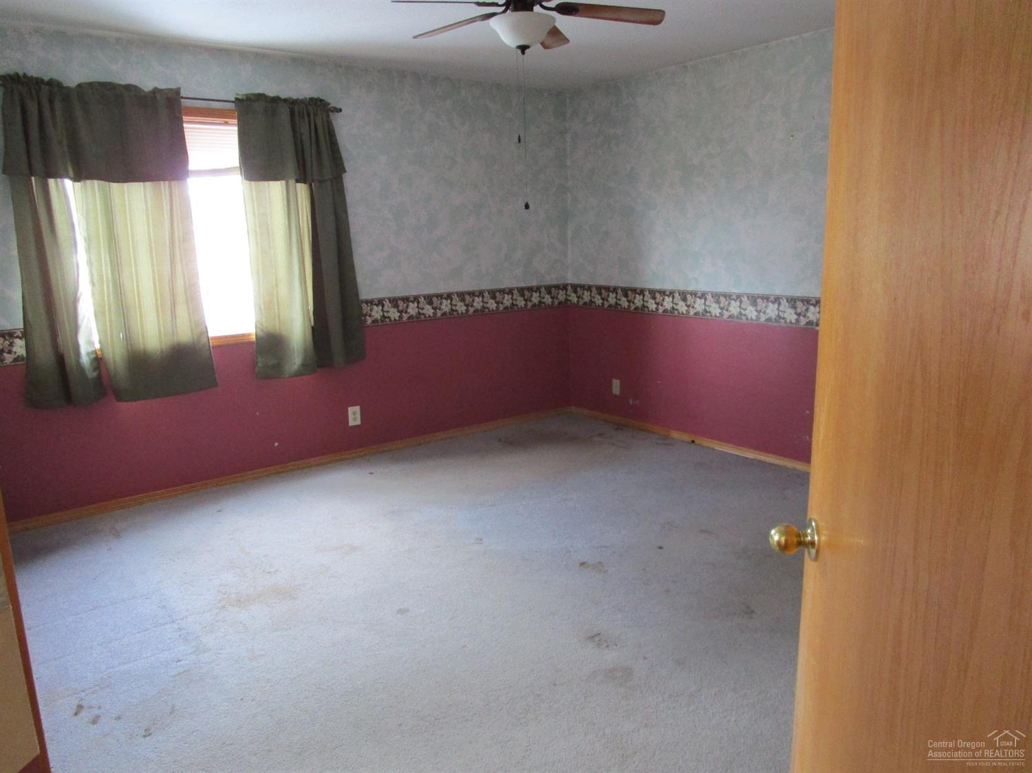 Meadowbrook Estate - Residential