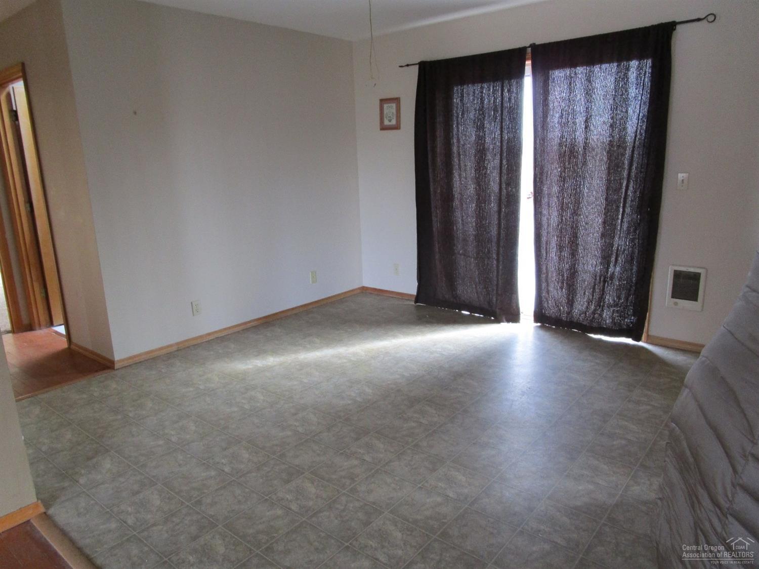 Meadowbrook Estate - Residential