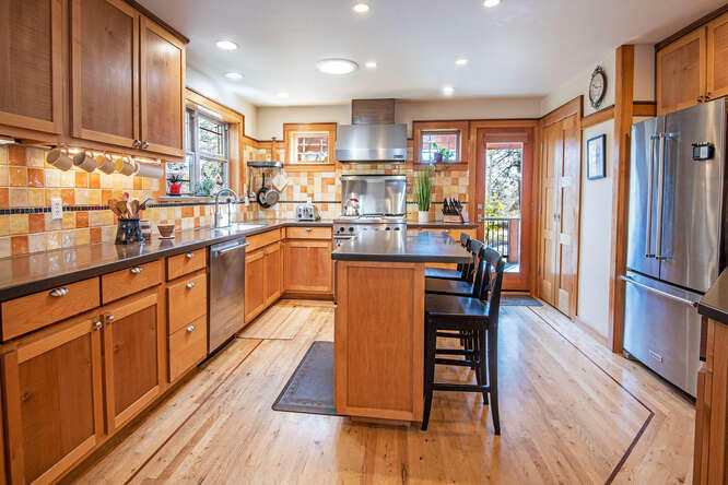 Bonne Home - Residential