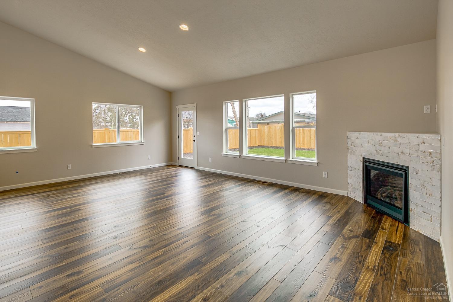 Canyon Rim Village - Residential