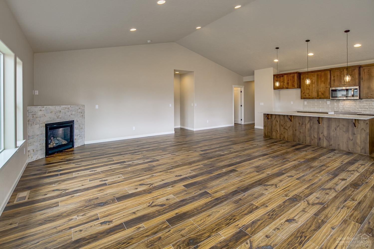 Canyon Rim Village - Residential