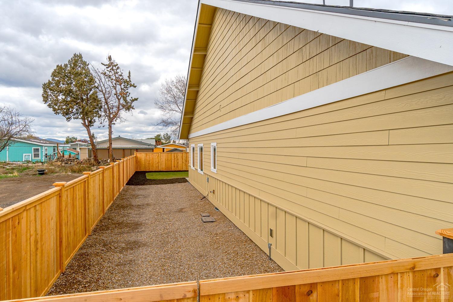 Canyon Rim Village - Residential