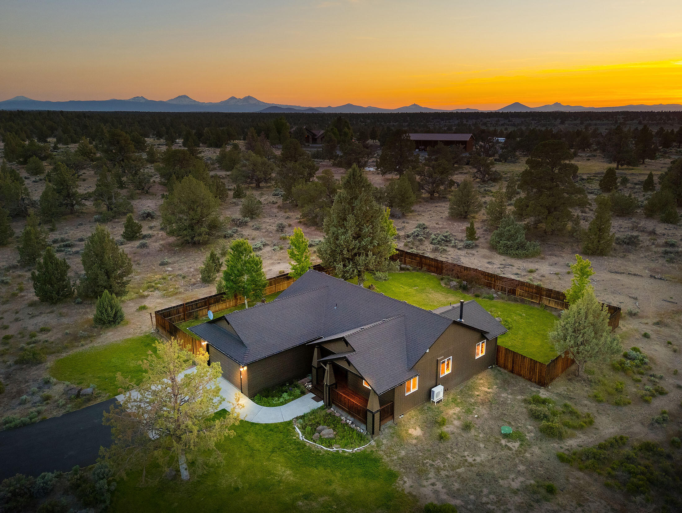 15920 SW Twin Lakes Road