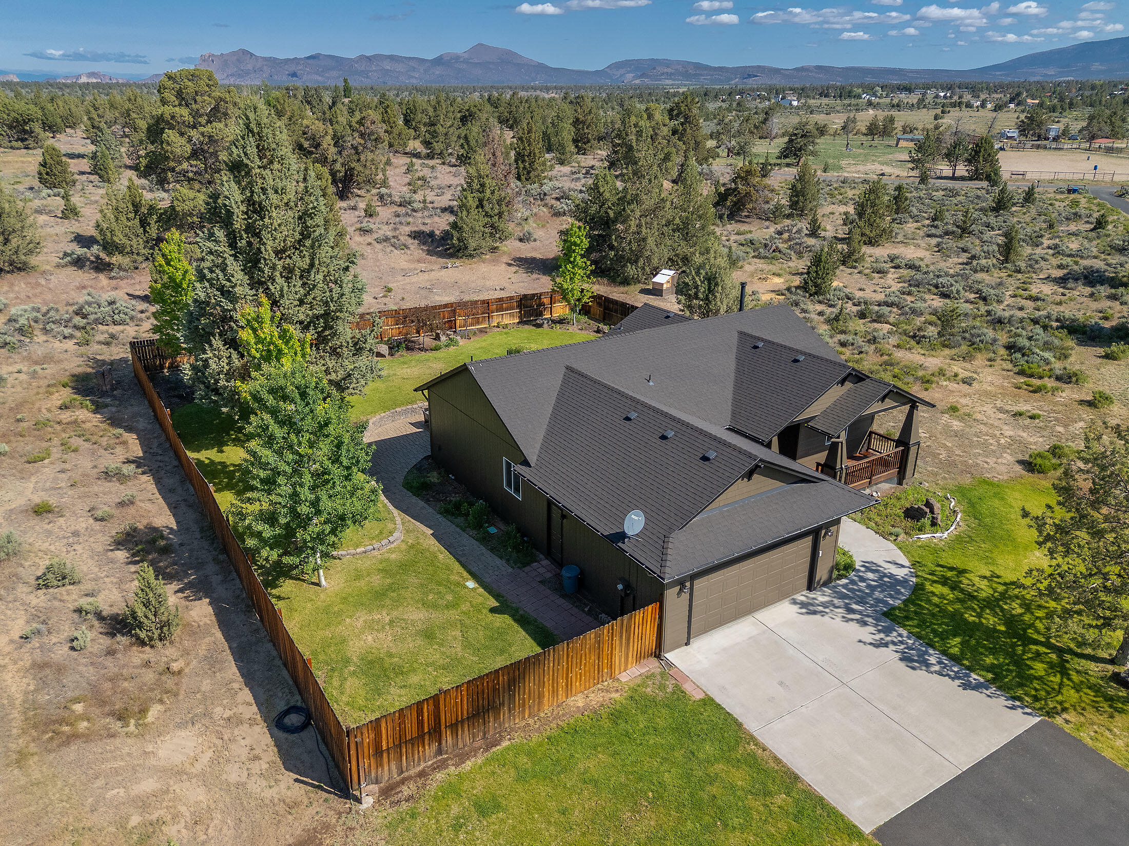 15920 SW Twin Lakes Road