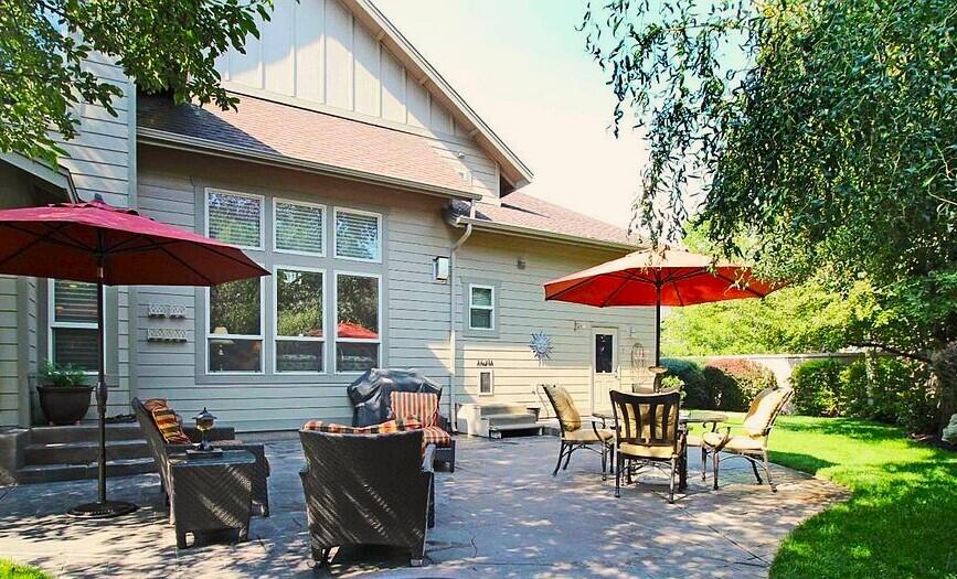 River Rim - Residential