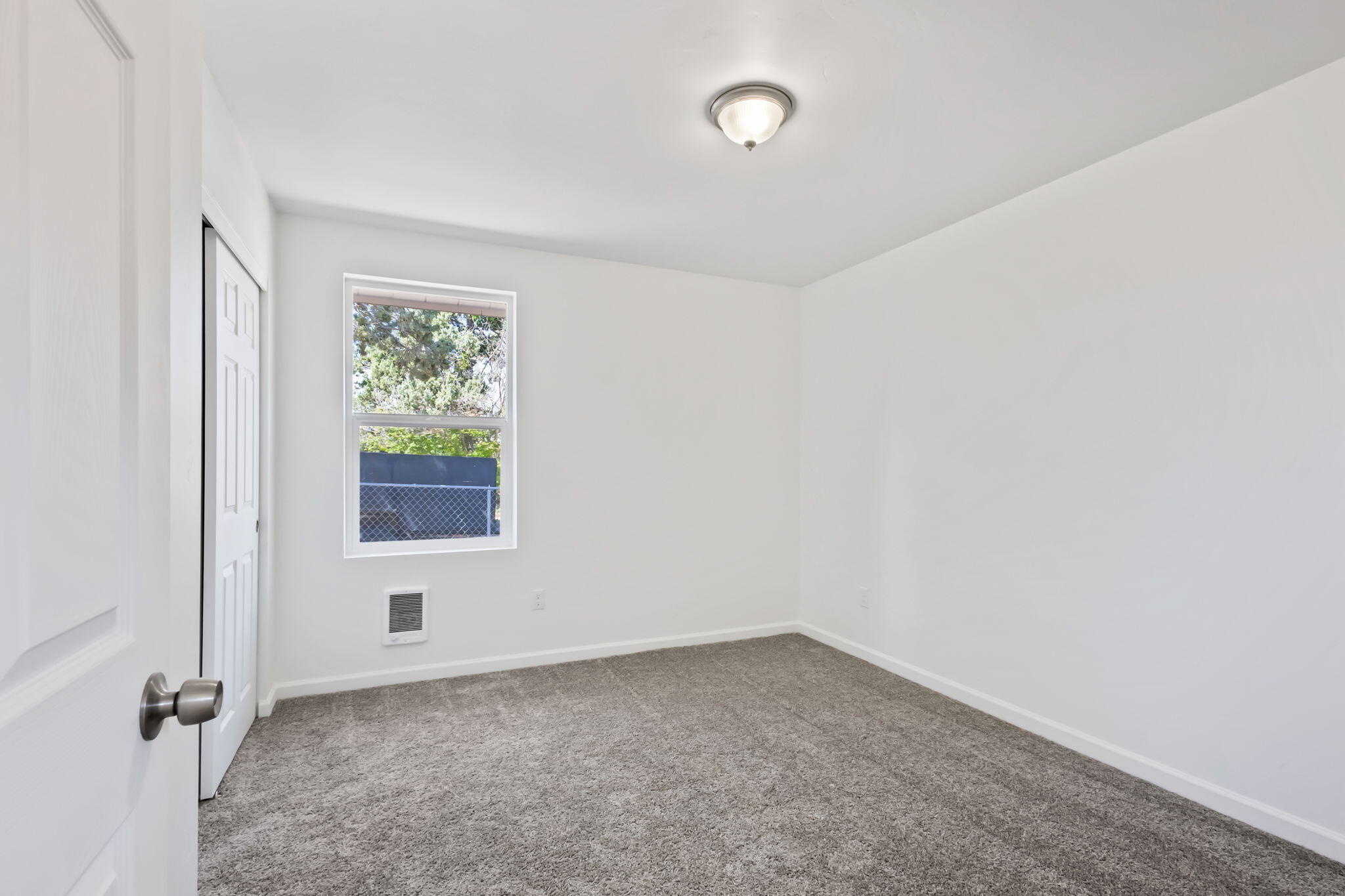 Railroad - Residential