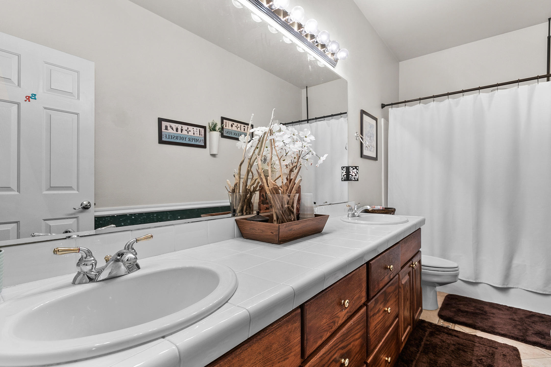 Hollow Pine Estate - Residential