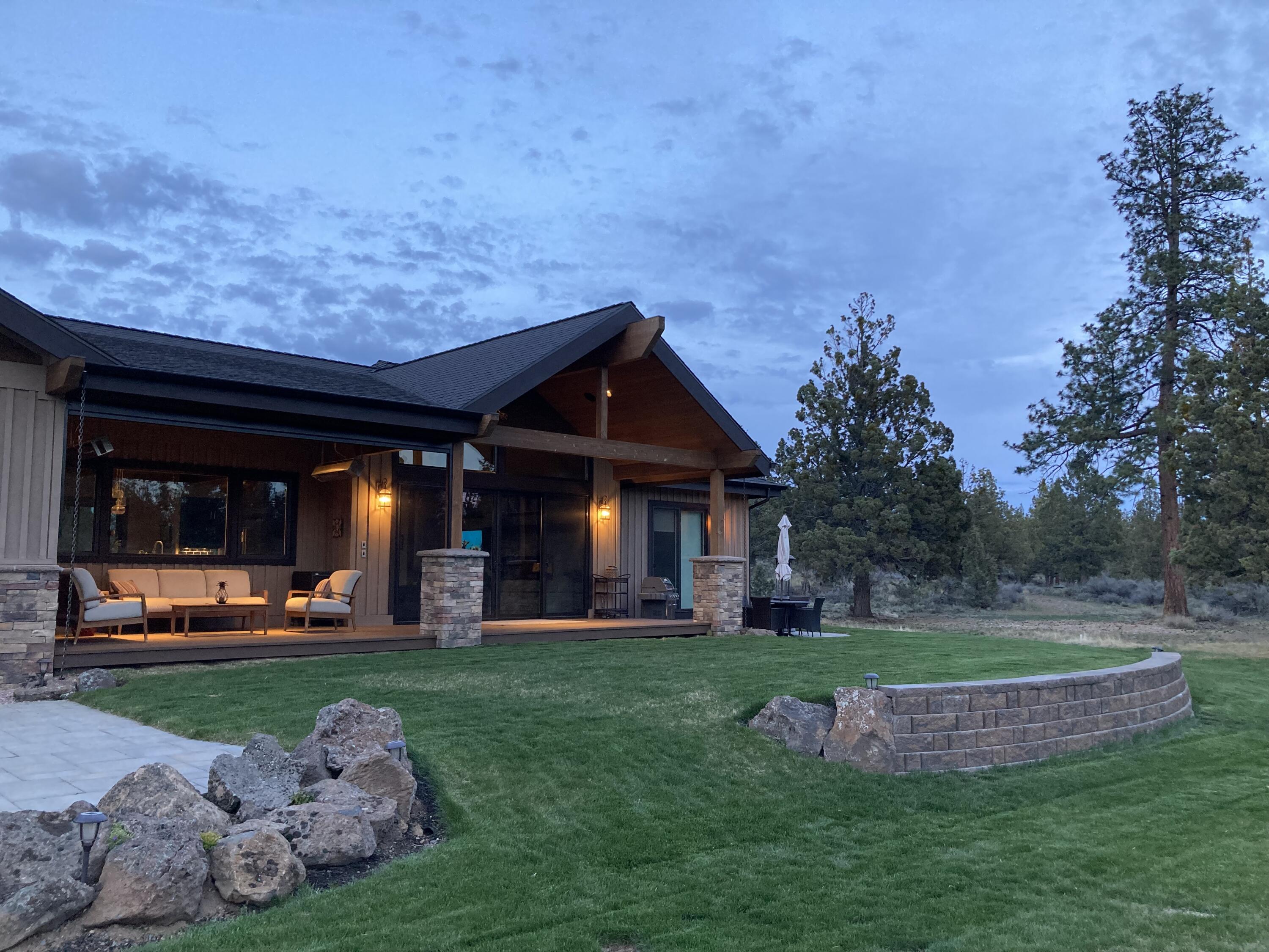 Pacific Cascade Hts - Residential