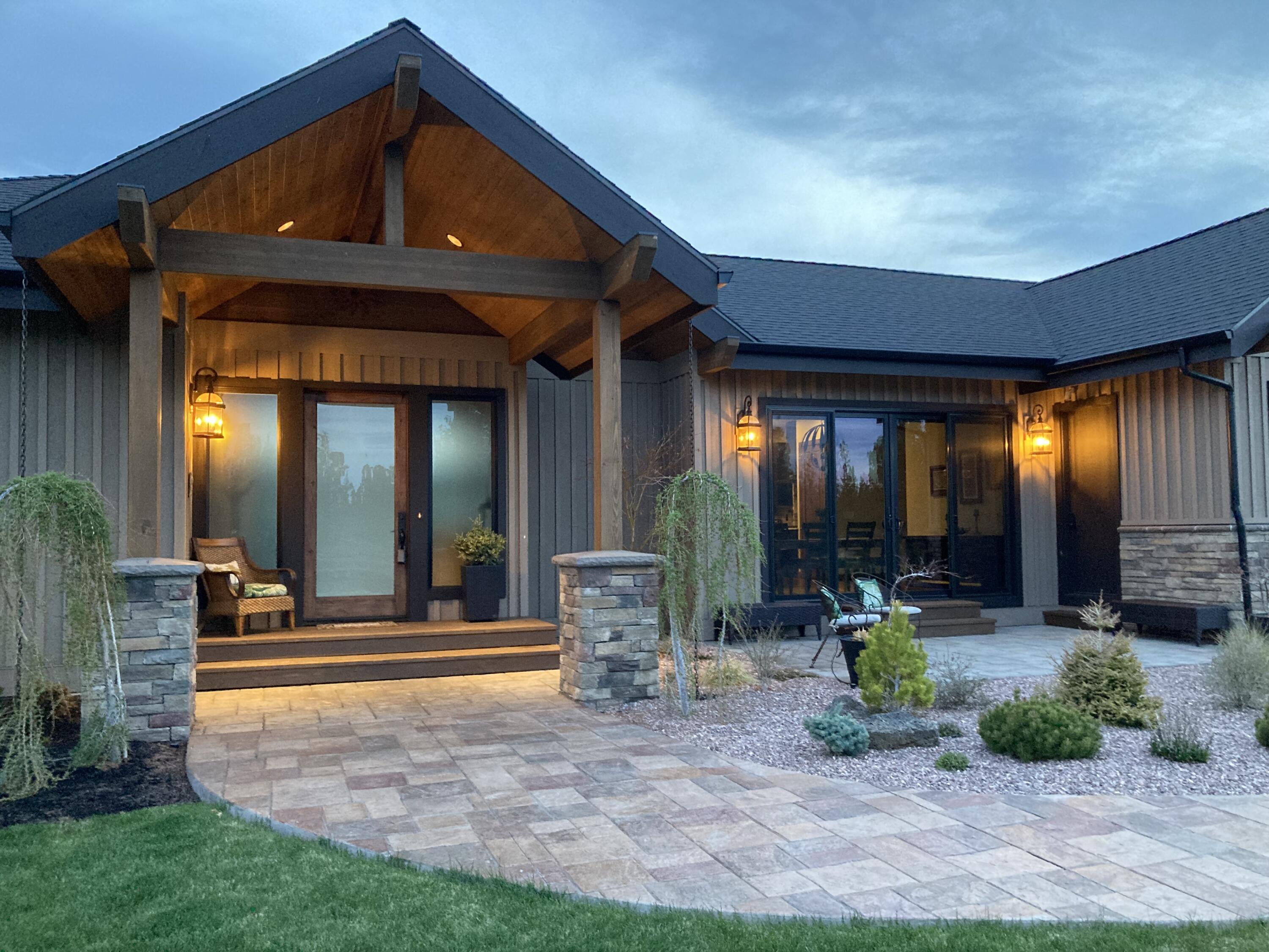 Pacific Cascade Hts - Residential