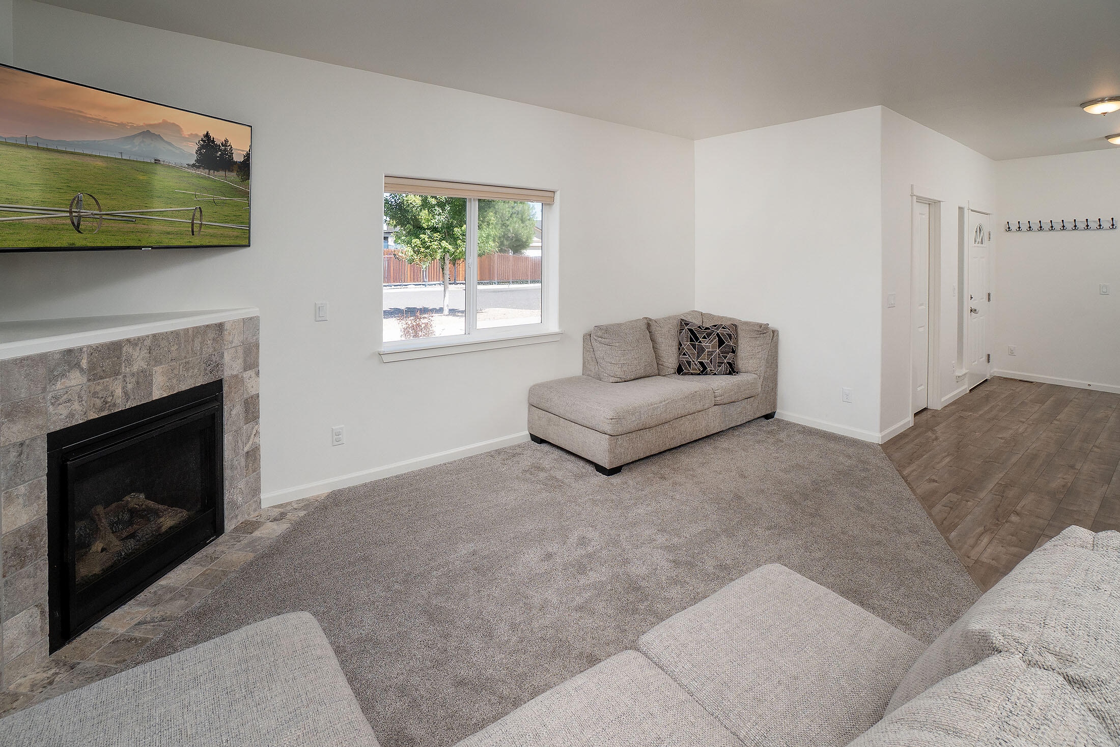 Diamont Pines - Residential