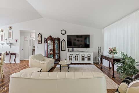 Tiny photo for 403 Berglund Street, Rogue River, OR 97537 (MLS # 220222672)
