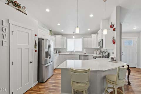 Tiny photo for 403 Berglund Street, Rogue River, OR 97537 (MLS # 220222672)