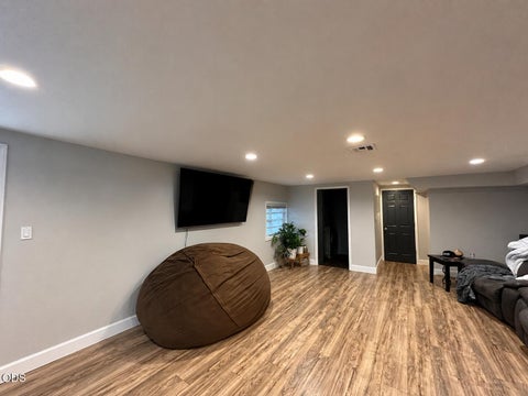 Tiny photo for 1814 Carlson Drive, Klamath Falls, OR 97603 (MLS # 220227018)
