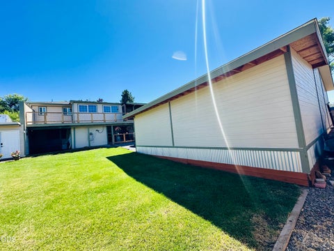 Tiny photo for 1814 Carlson Drive, Klamath Falls, OR 97603 (MLS # 220227018)