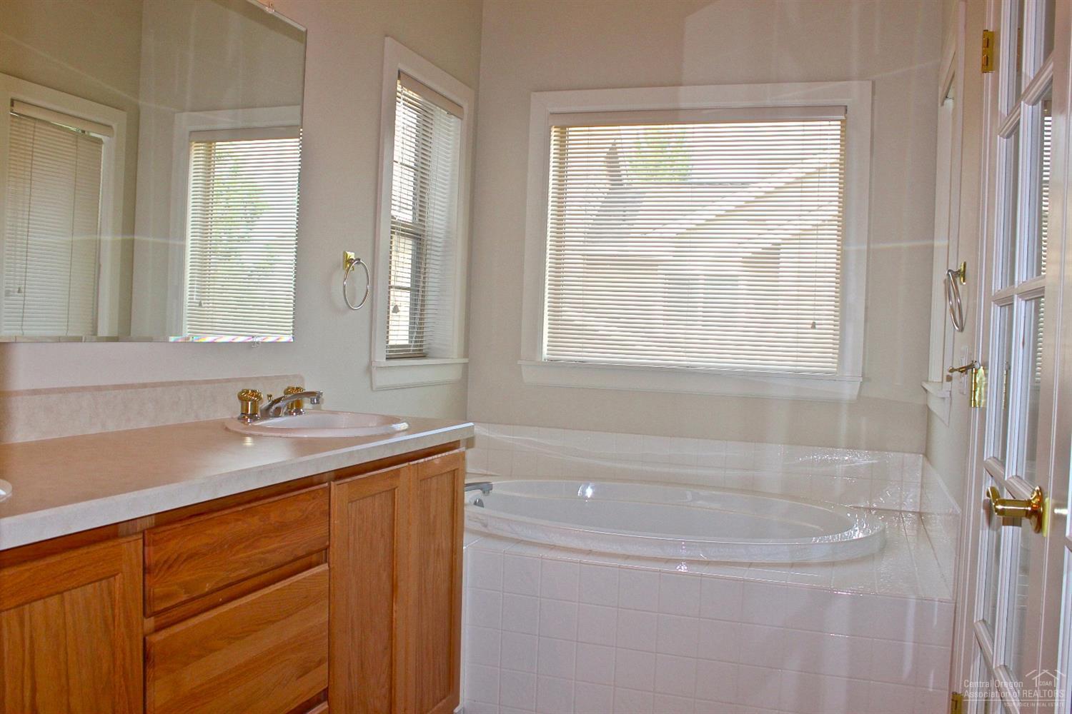 Eagle Crest - Residential