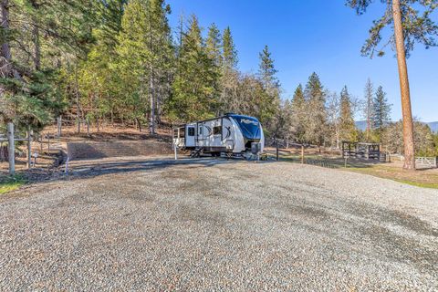 Tiny photo for 1956 E Fork Road, Williams, OR 97544 (MLS # 220212506)