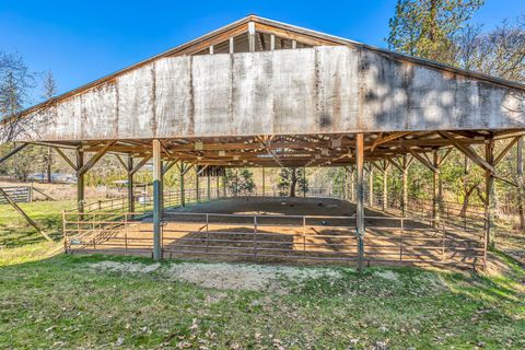 Tiny photo for 1956 E Fork Road, Williams, OR 97544 (MLS # 220212506)