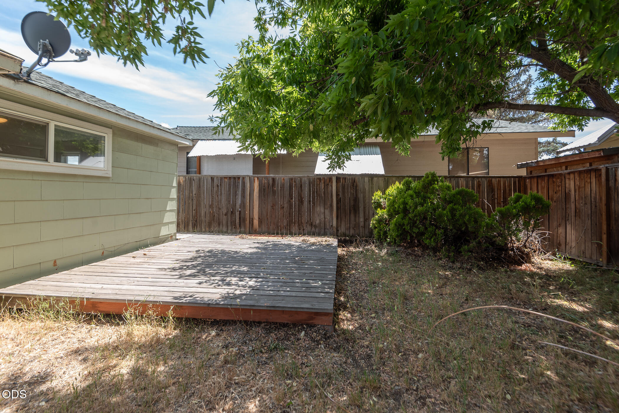 108 NW Dogwood Avenue