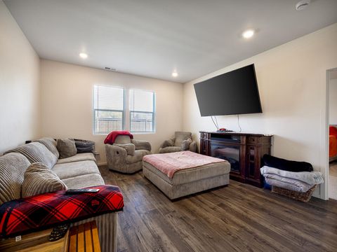 Tiny photo for 5229 Amberview Lane, Klamath Falls, OR 97603 (MLS # 220219806)