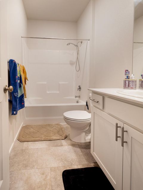 Tiny photo for 5229 Amberview Lane, Klamath Falls, OR 97603 (MLS # 220219806)