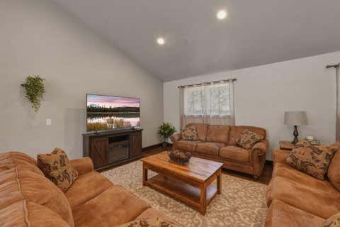 Tiny photo for 10550 N Ochoco Highway, Prineville, OR 97754 (MLS # 220224079)