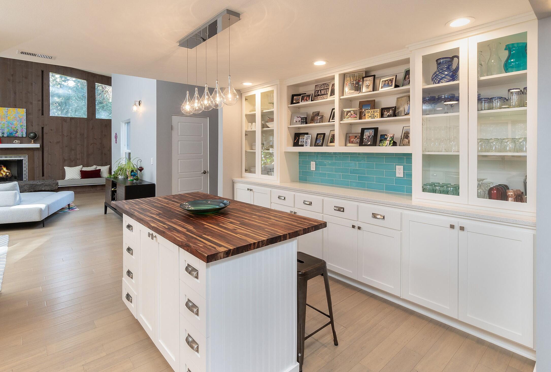 Tillicum Village - Residential