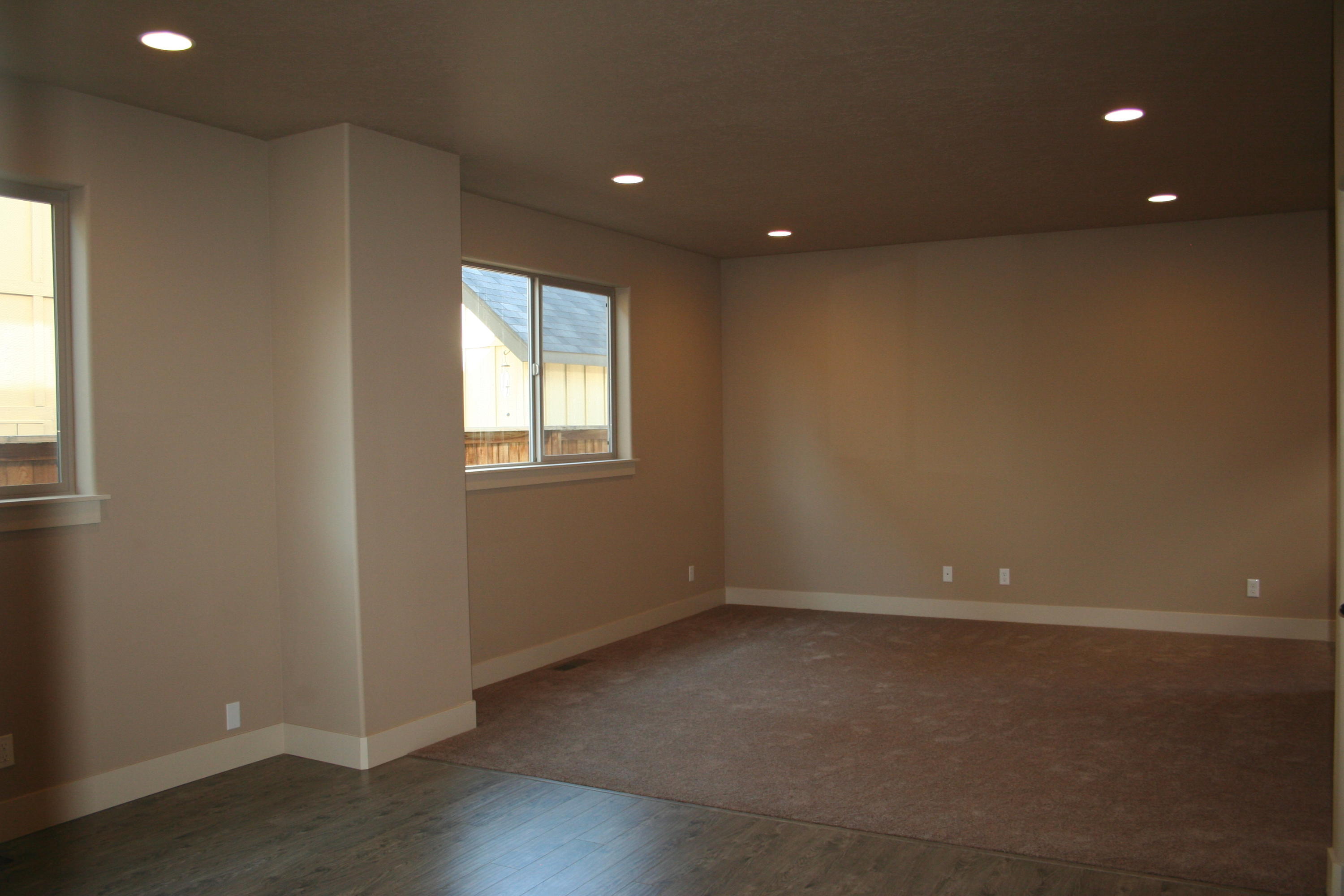 Parkway Village - Residential