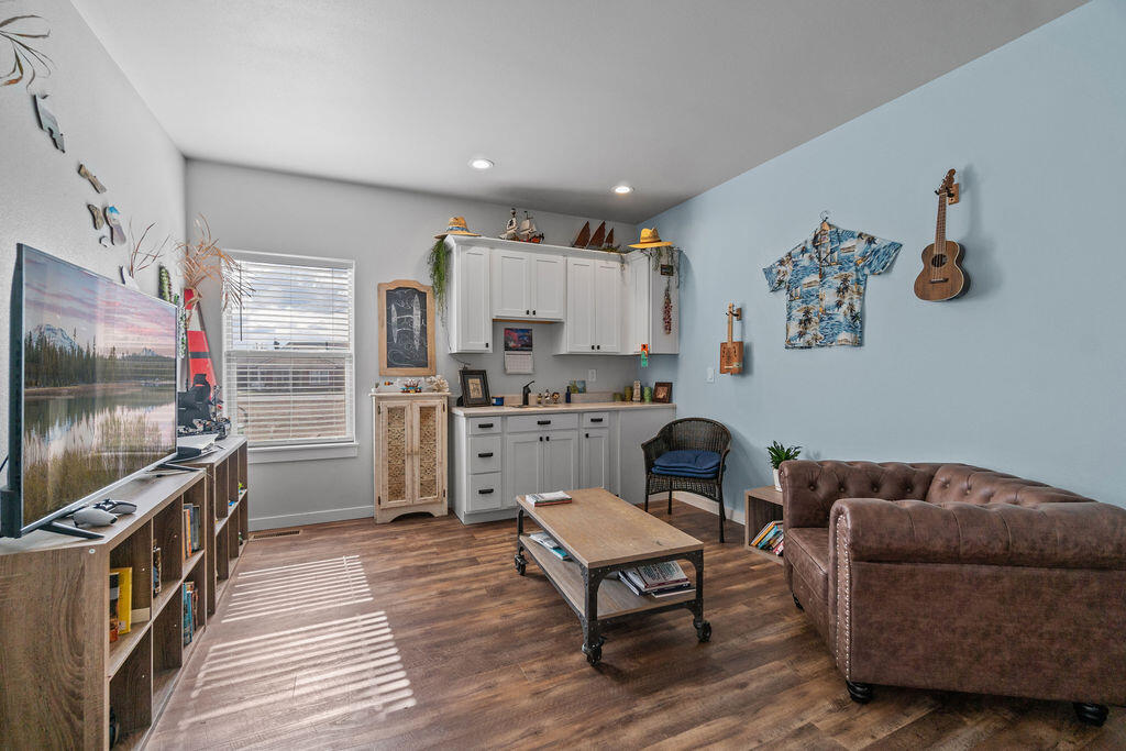 Ironhorse - Residential