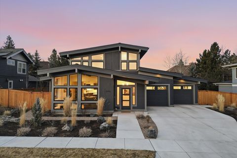 3446 NW Jackwood Place Bend OR 97703