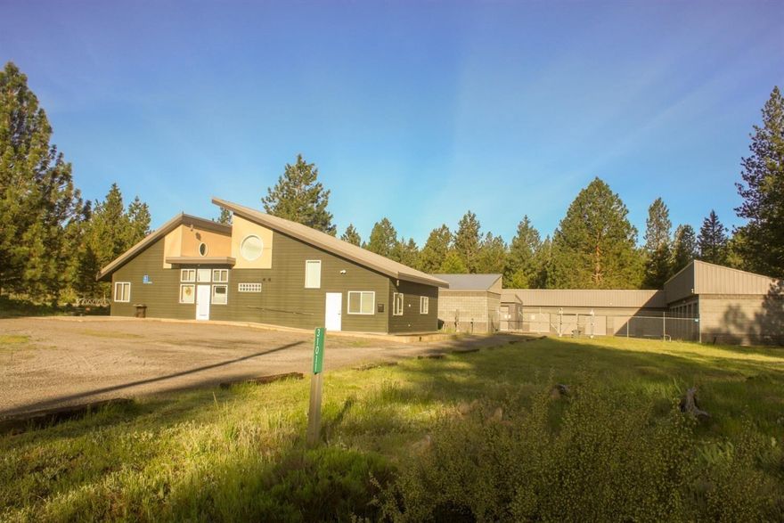 A highly energy efficient, green footprint building with incredible amounts of natural light. The 2,750 sq.ft. building includes commercial kitchen, outdoor patio, two dining areas, two ADA bathrooms, office, storage room & mezzanine. Located on 1.08 acres of land, the restaurant has a large parking lot. It's situated just off of Hwy 140 near the Crater Lake Zip Line, Lake of the Woods and the Upper Klamath National Wildlife Refuge. Year around tourism abounds with fishing, hunting, birding, cross country skiing and kayaking.