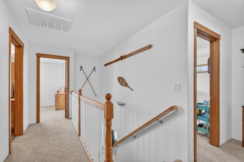Tiny photo for 2011 Spruce Way, Medford, OR 97501 (MLS # 220220160)