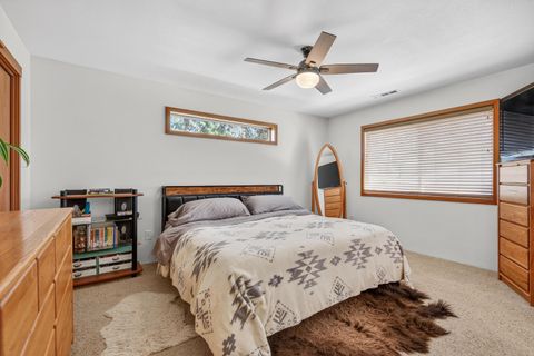 Tiny photo for 2011 Spruce Way, Medford, OR 97501 (MLS # 220220160)