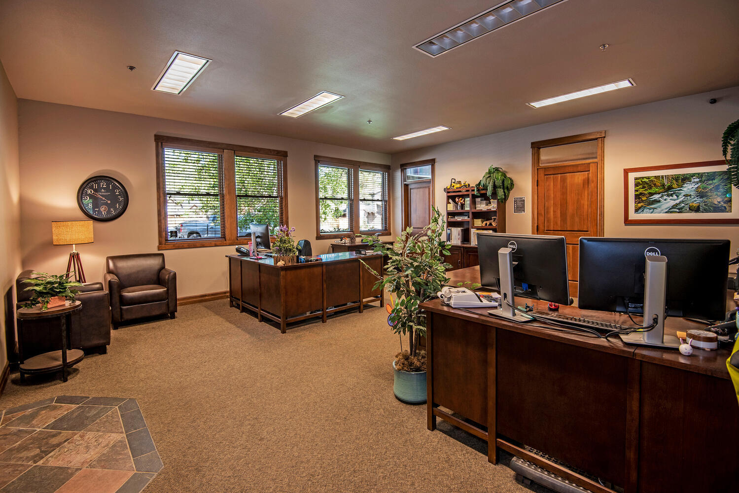 Fivepine - Commercial Sale