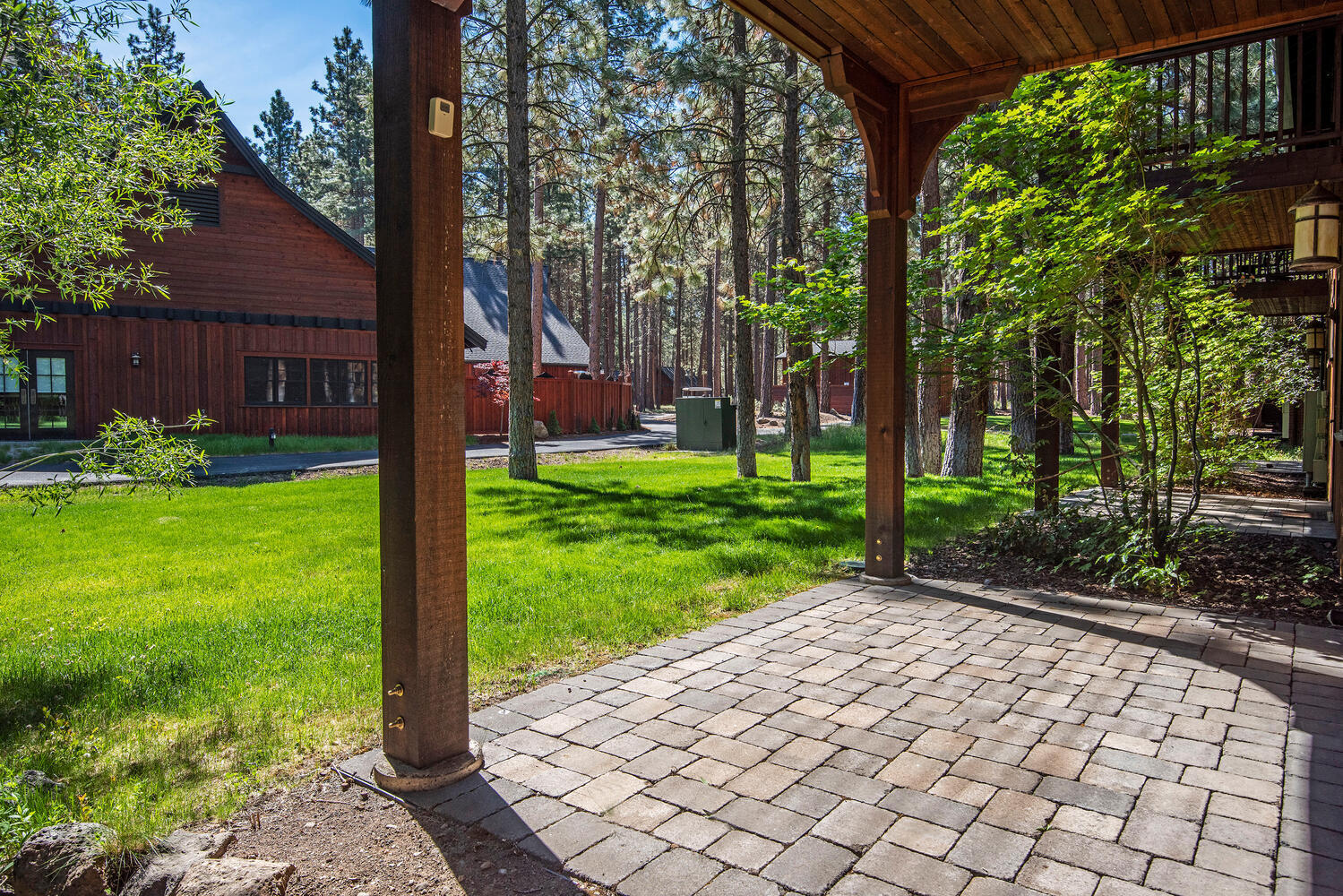 Fivepine - Commercial Sale