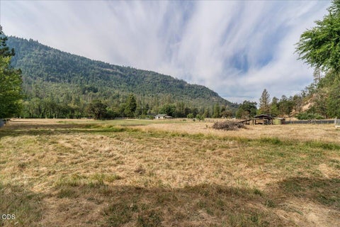 Tiny photo for 27225 OR-62, Trail, OR 97541 (MLS # 220226303)