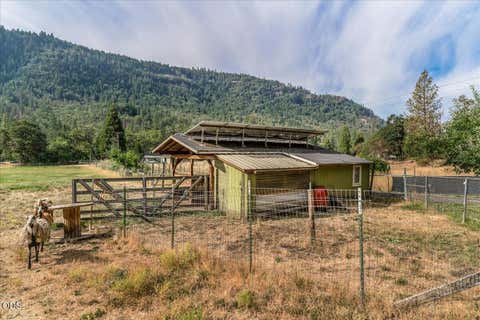 Tiny photo for 27225 OR-62, Trail, OR 97541 (MLS # 220226303)